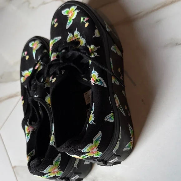 LIMITED EDITION Vans classic Black Canvas Sneakers platform Butterfly Print - Picture 10 of 15